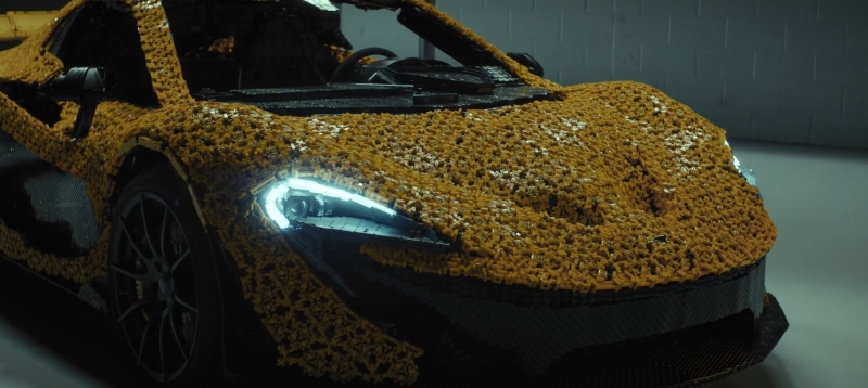 Из 342 817 деталей LEGO построили полноразмерный McLaren P1 — он может разгоняться до 64 км/ч