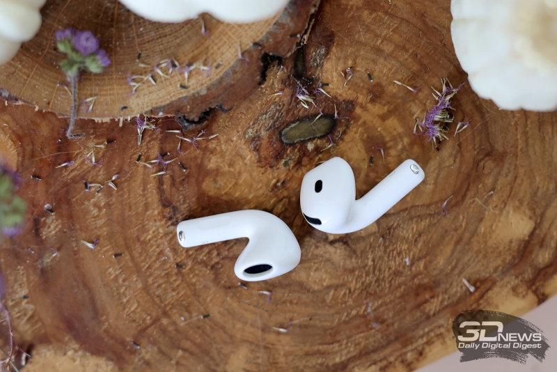 Обзор наушников AirPods 4: классика Apple, но с шумоподавлением