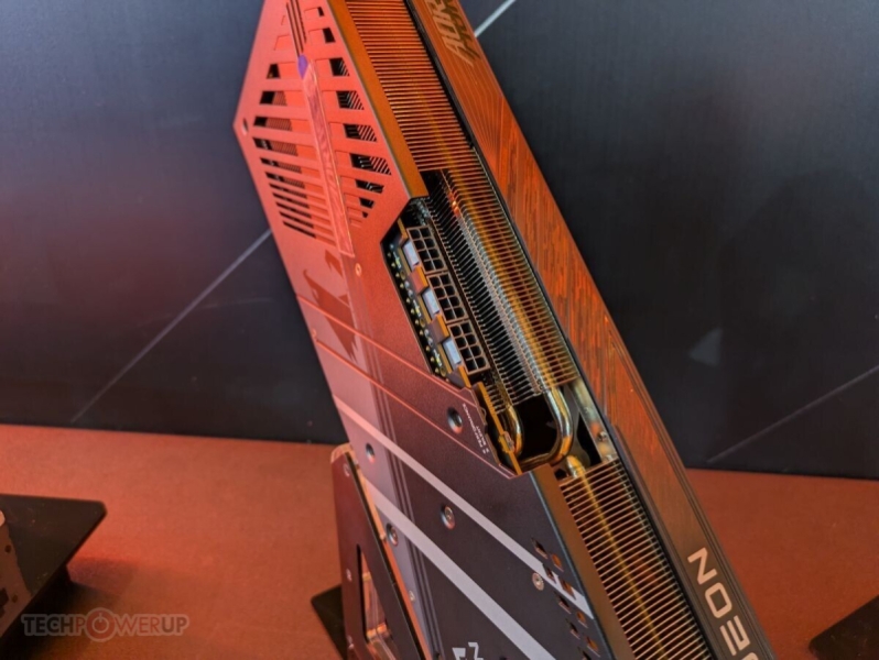 Asus и Gigabyte представили первые видеокарты Radeon RX 9070 XT и RX 9070